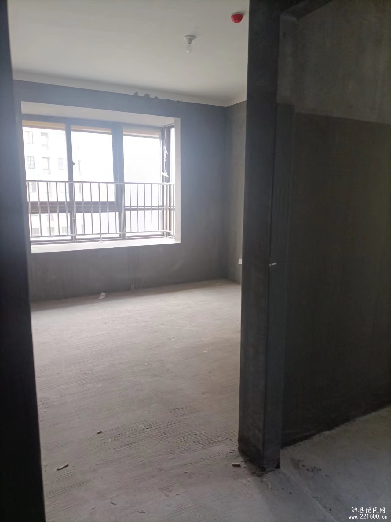 公园道一号西边户，3室2厅一卫。沛县最优质小区。