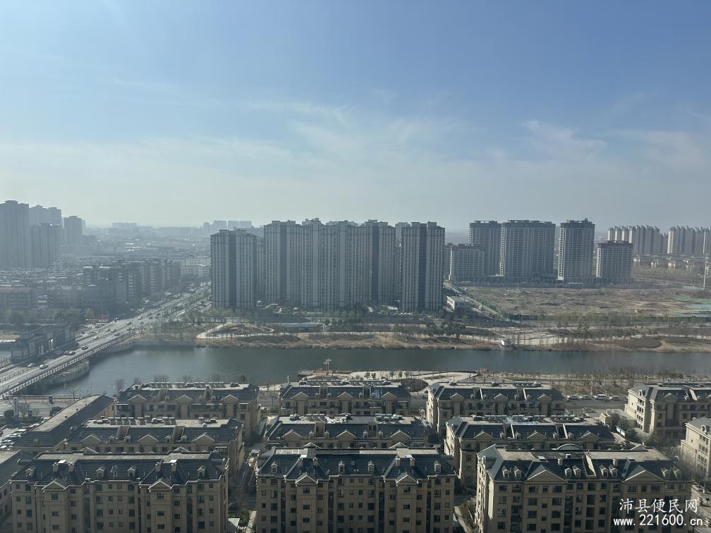 公园道壹号 前排 双卫 全屋地暖 精装老证 关门卖